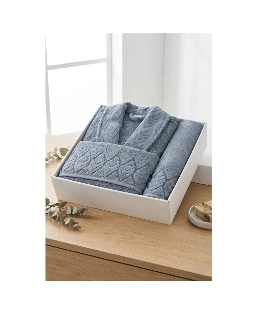 ست حوله عروس و داماد - تکی - طرح گلبرگ -2